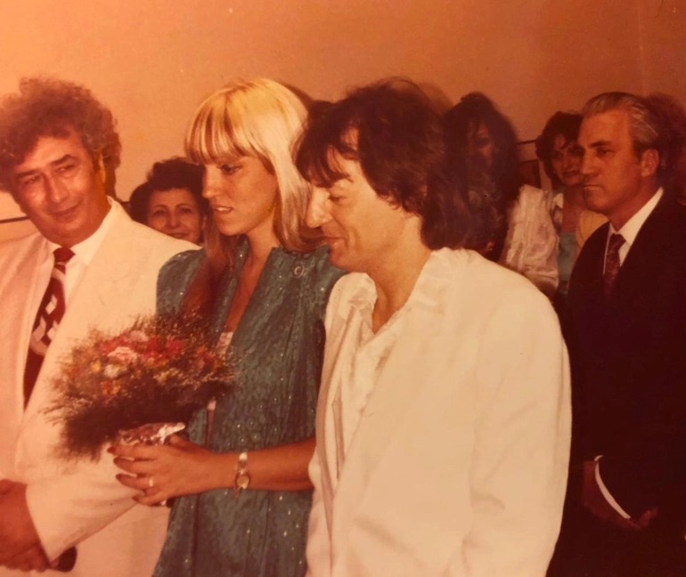 Mihaela Constantinescu coplesita de dor la trei ani de la decesul lui Mihai Constantinescu