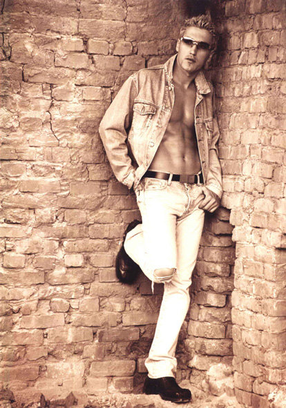 Coffi Dima, fostul manechin al lui Bote, este azi un stomatolog de nivel mondial, cu invenții în medicină