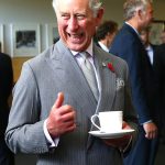 Băutura pe care regele Charles o consumă în fiecare zi