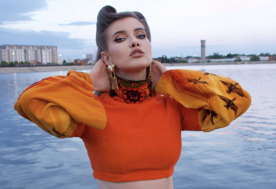 Regula de aur pe care o respectă Iulia Albu pentru o siluetă impecabilă