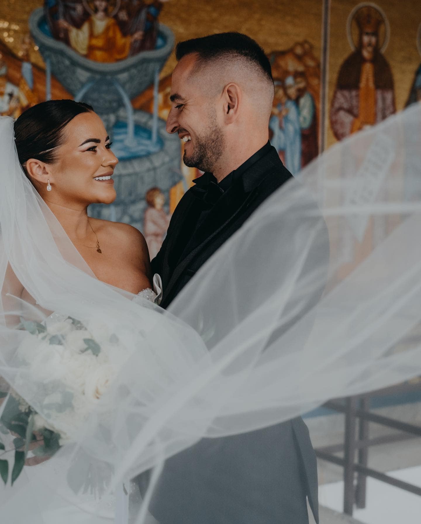 Unde au plecat Carmen de la Sălciua și soțul ei în luna de miere. Cântăreața e mai fericită ca niciodată