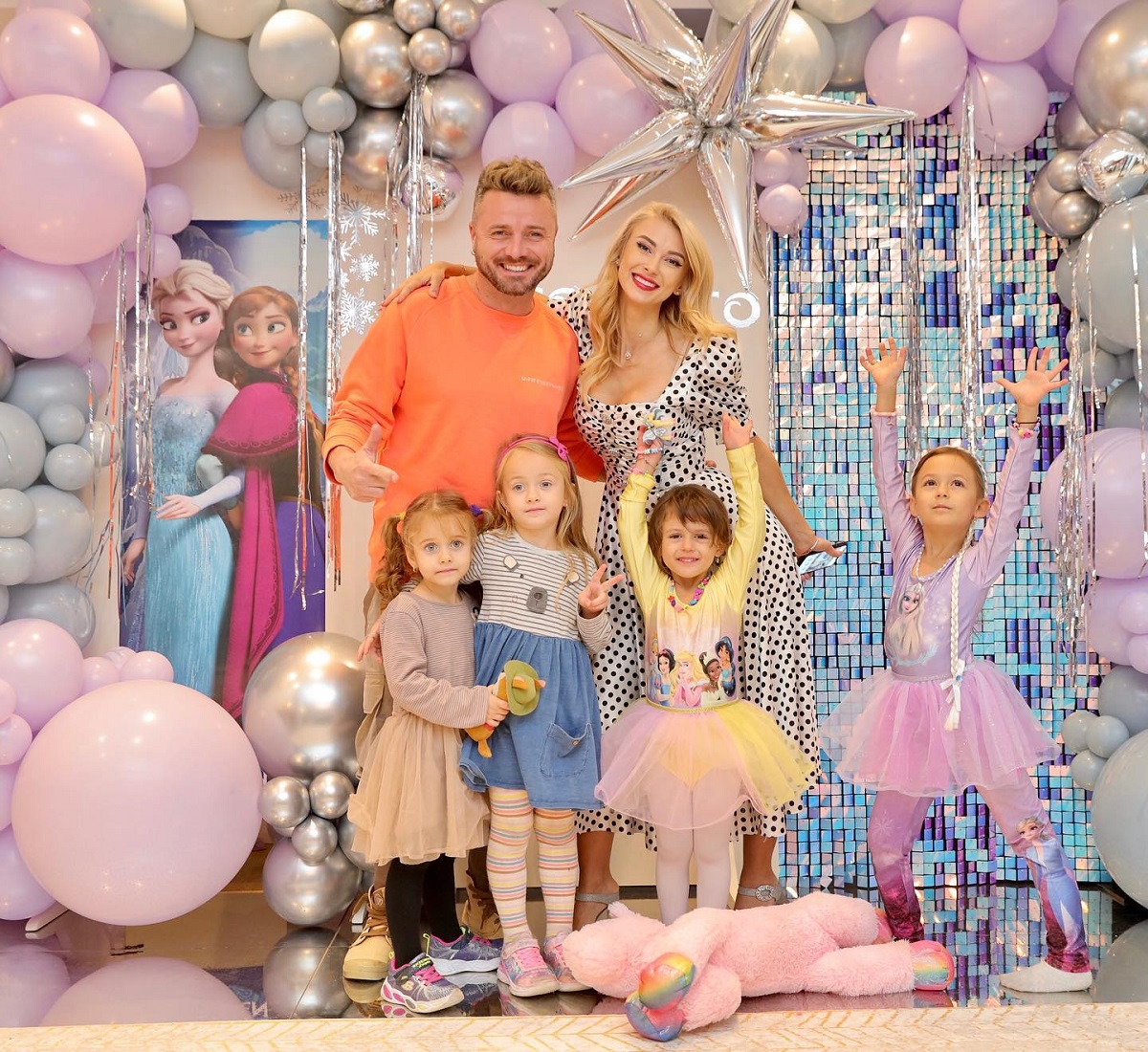 Tavi Clonda și fetițele, prezenți la ziua Ellei