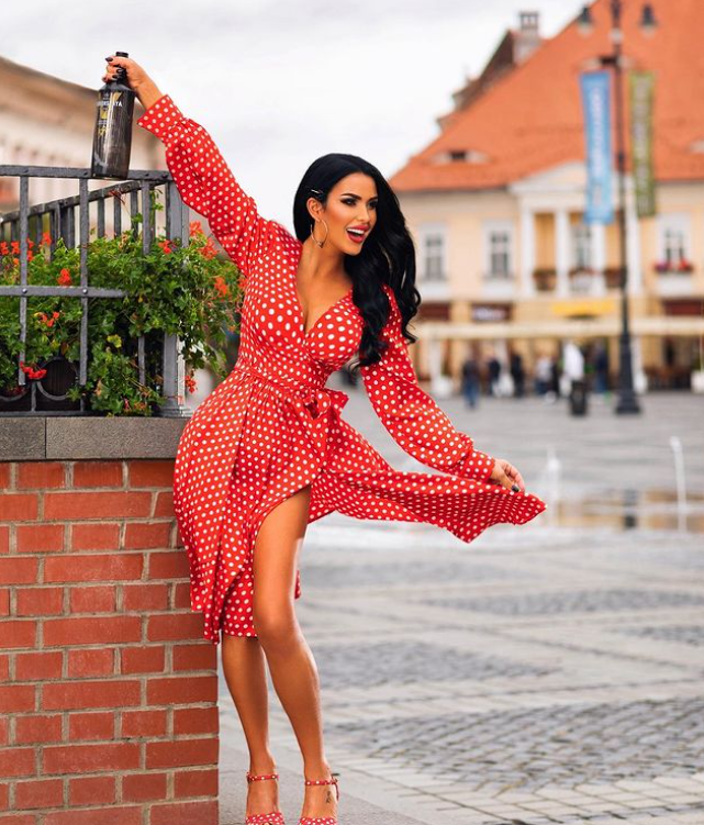 Cine este iubitul Danielei Crudu. Fosta asistenta de la Antena 1 a marturisit ca este insarcinata