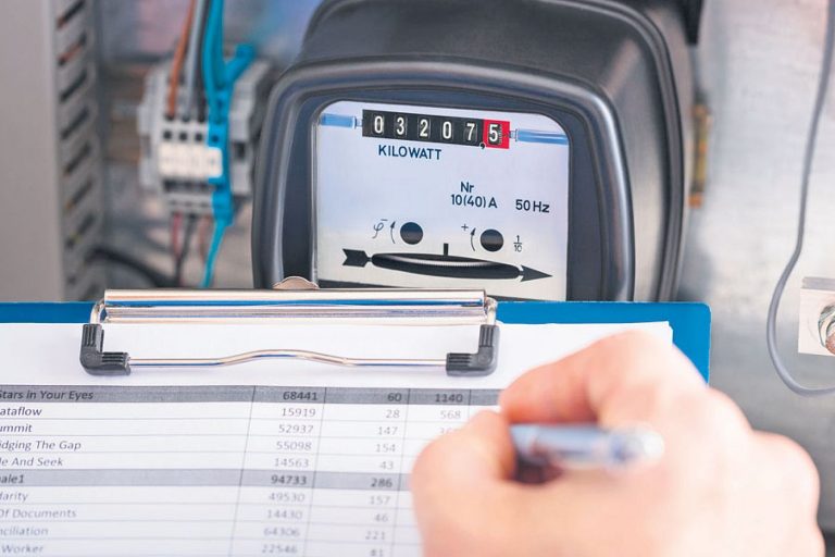 Aparatul din casă care consumă cât 80 de becuri economice. Îți încarcă enorm factura la energie electrică