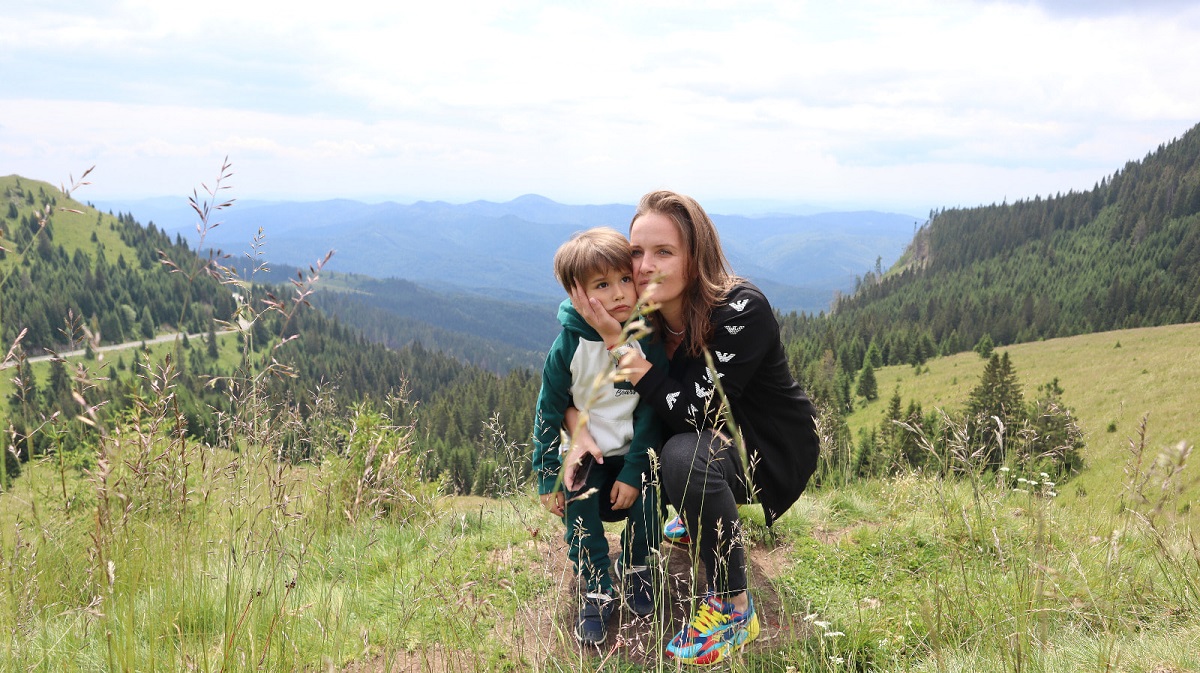 Ioana și fiul ei, Andrei