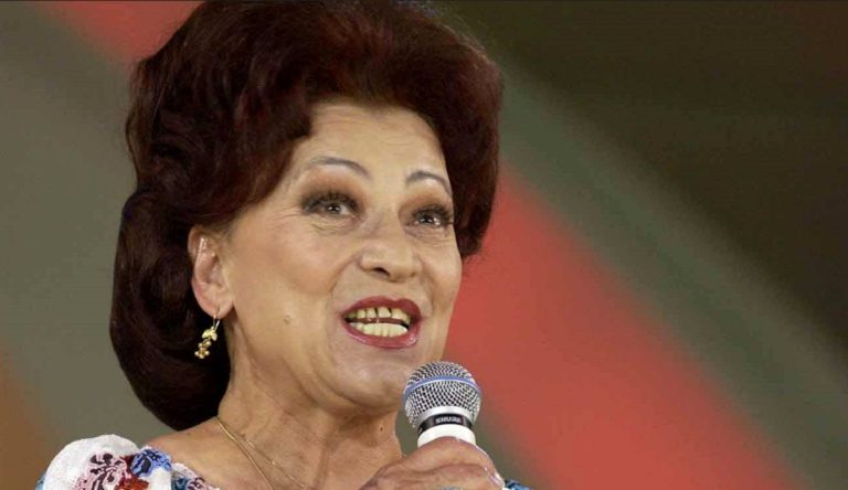 Maria Ciobanu îngrijește grădina, în America, și acum, la 85 de ani. Gheorghe Turda a văzut-o în acțiune: ”Se trezea dimineață, lua târnăcopul și scotea rădăcini de pomi, ca să pună flori!” EXCLUSIV