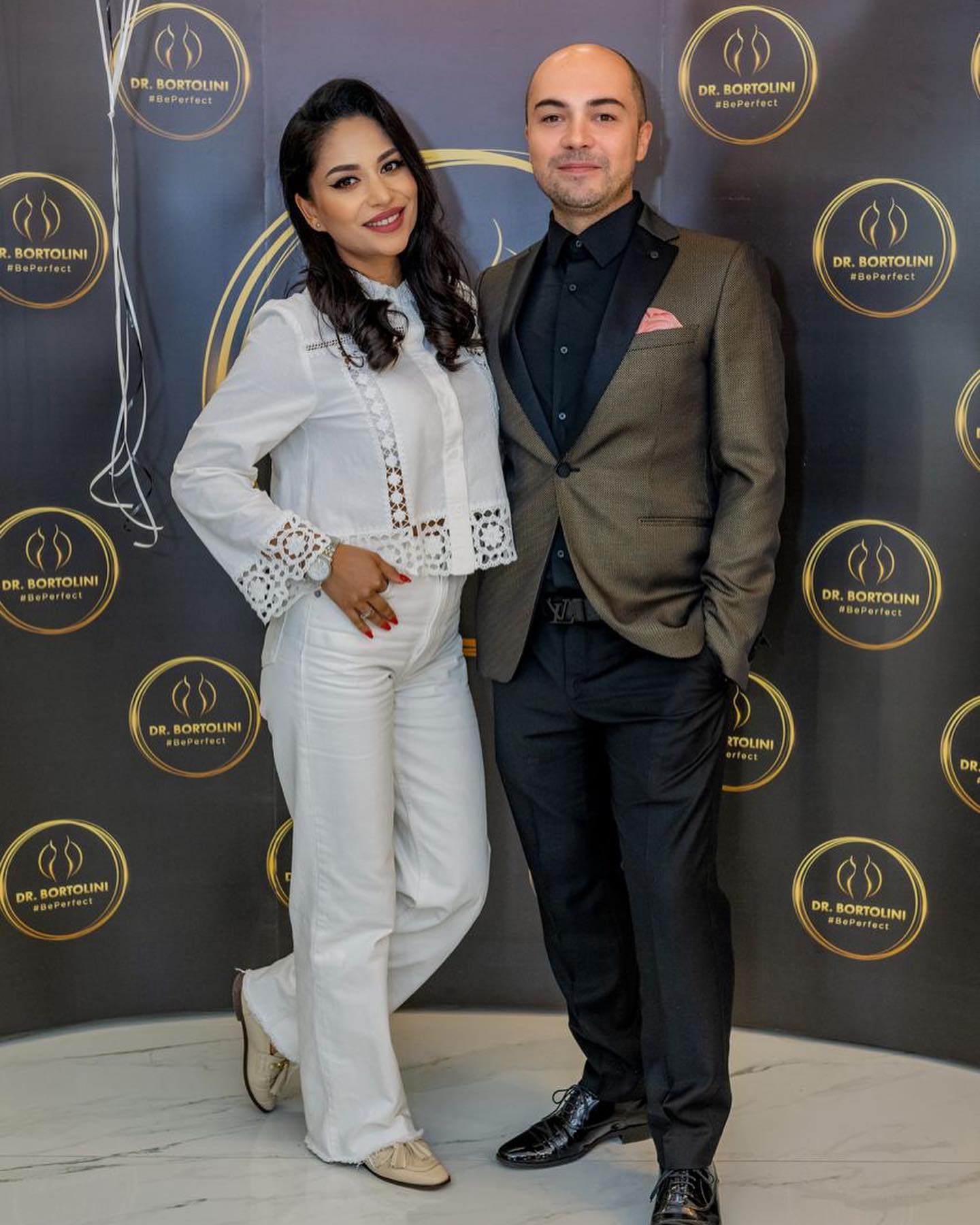 Ce rutină de frumusețe are Ameri Nasrin