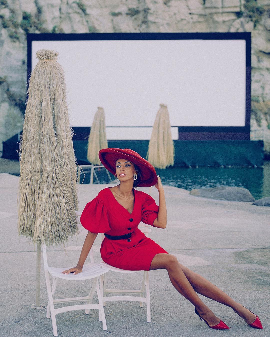 Ce dieta tine Madalina Ghenea la 35 de ani 4