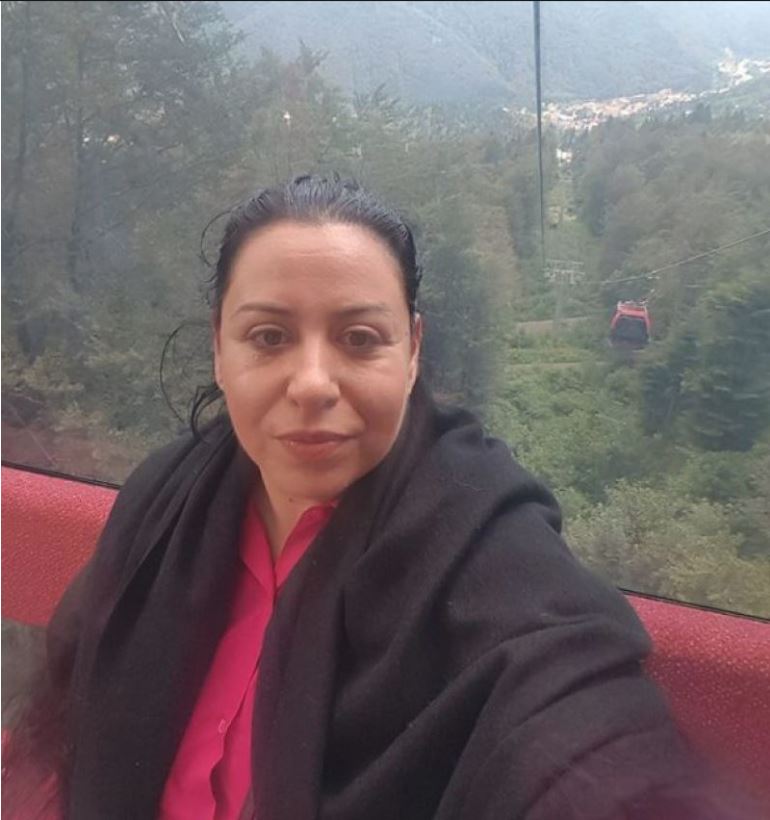 Cum arata Oana Roman fara machiaj