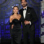 Cum si-a facut aparitia Viviana Sposub pe covorul negru la evenimentul din Los Angeles 6