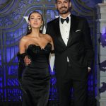 Cum si-a facut aparitia Viviana Sposub pe covorul negru la evenimentul din Los Angeles