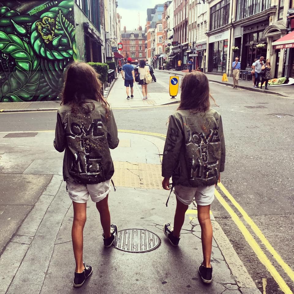 Dana Budeanu si gemenele sale imagini nemaivazute