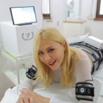 Dana Savuica si-a inceput cariera in modeling pentru a scapa de niste complexe
