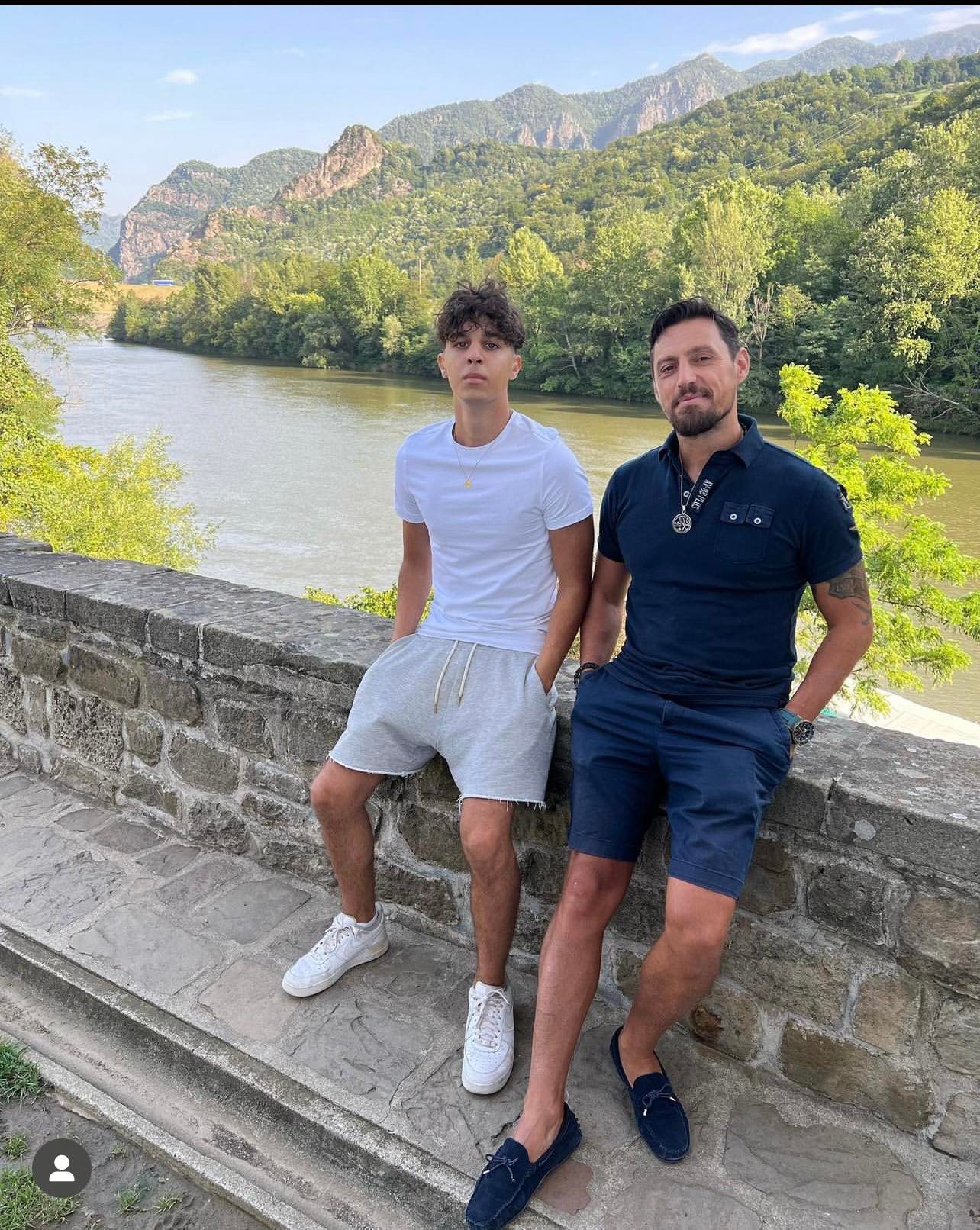 Daniel Pavel de la Survivor se pregateste de majoratul fiului sau