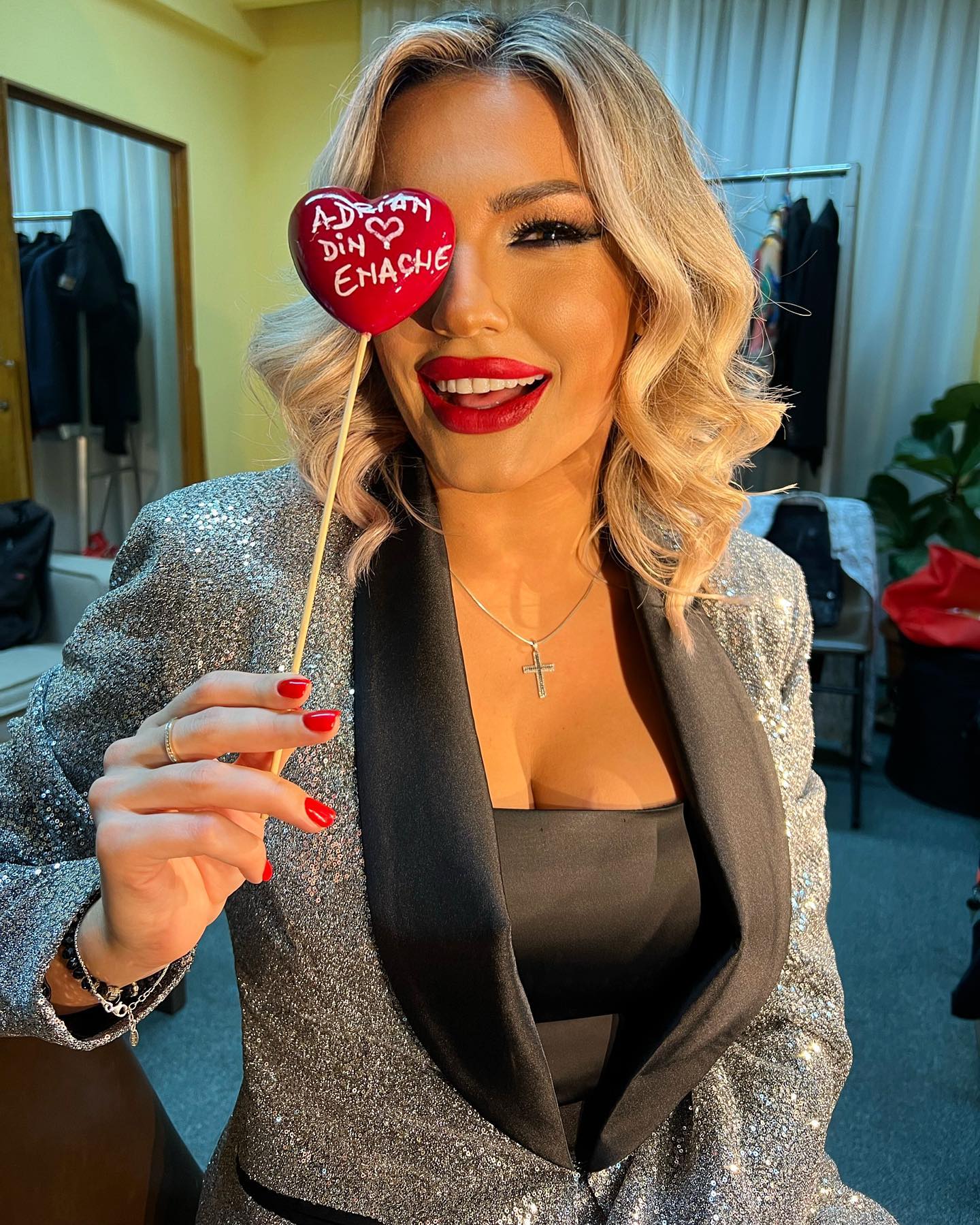 Diana Enache despre relatia cu celebrul sau tata