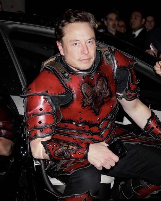 Unde a petrecut, de fapt, Elon Musk de Halloween