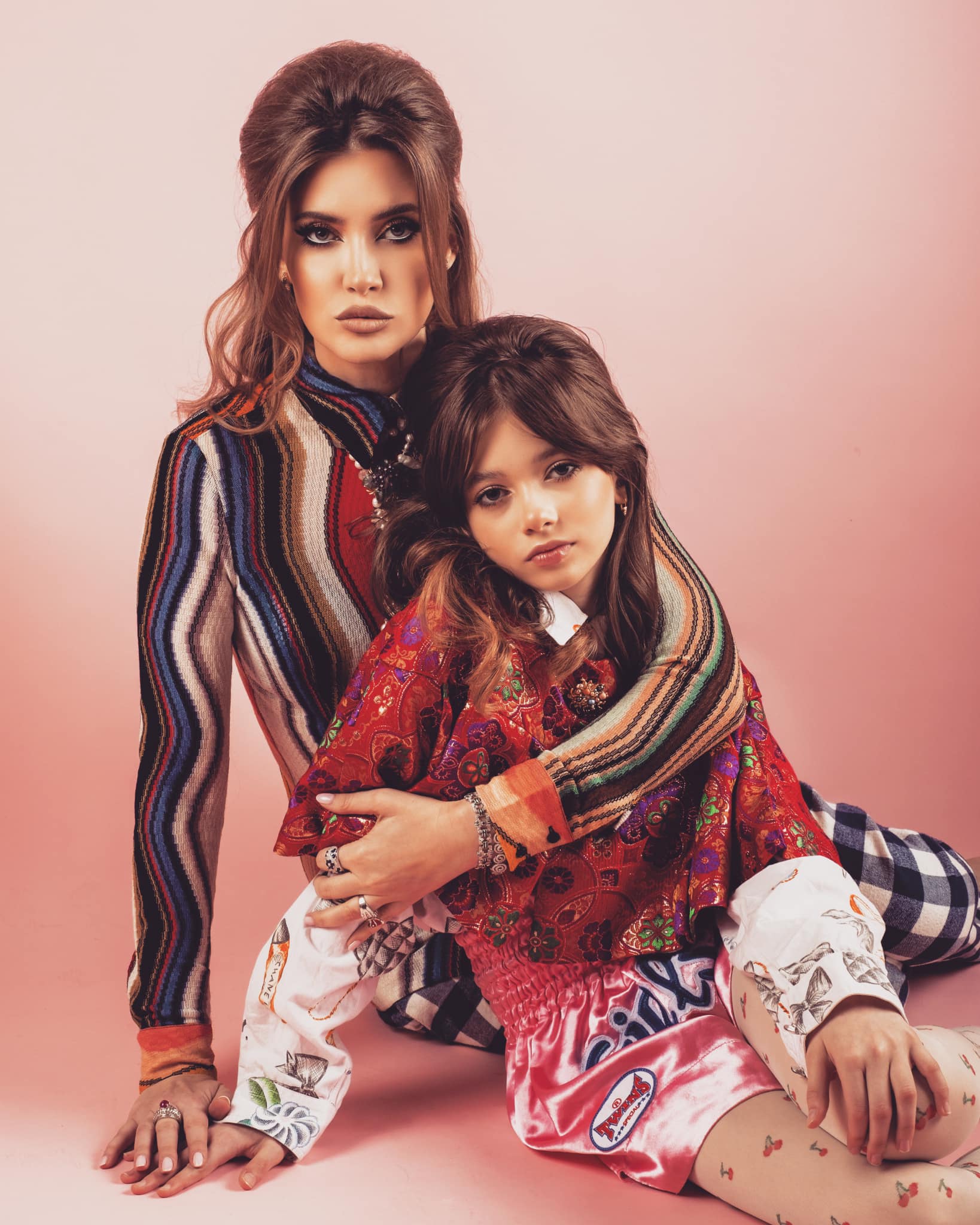 Iulia Albu are mare incredere in iubitul ei Mike insa e si un pic geloasa