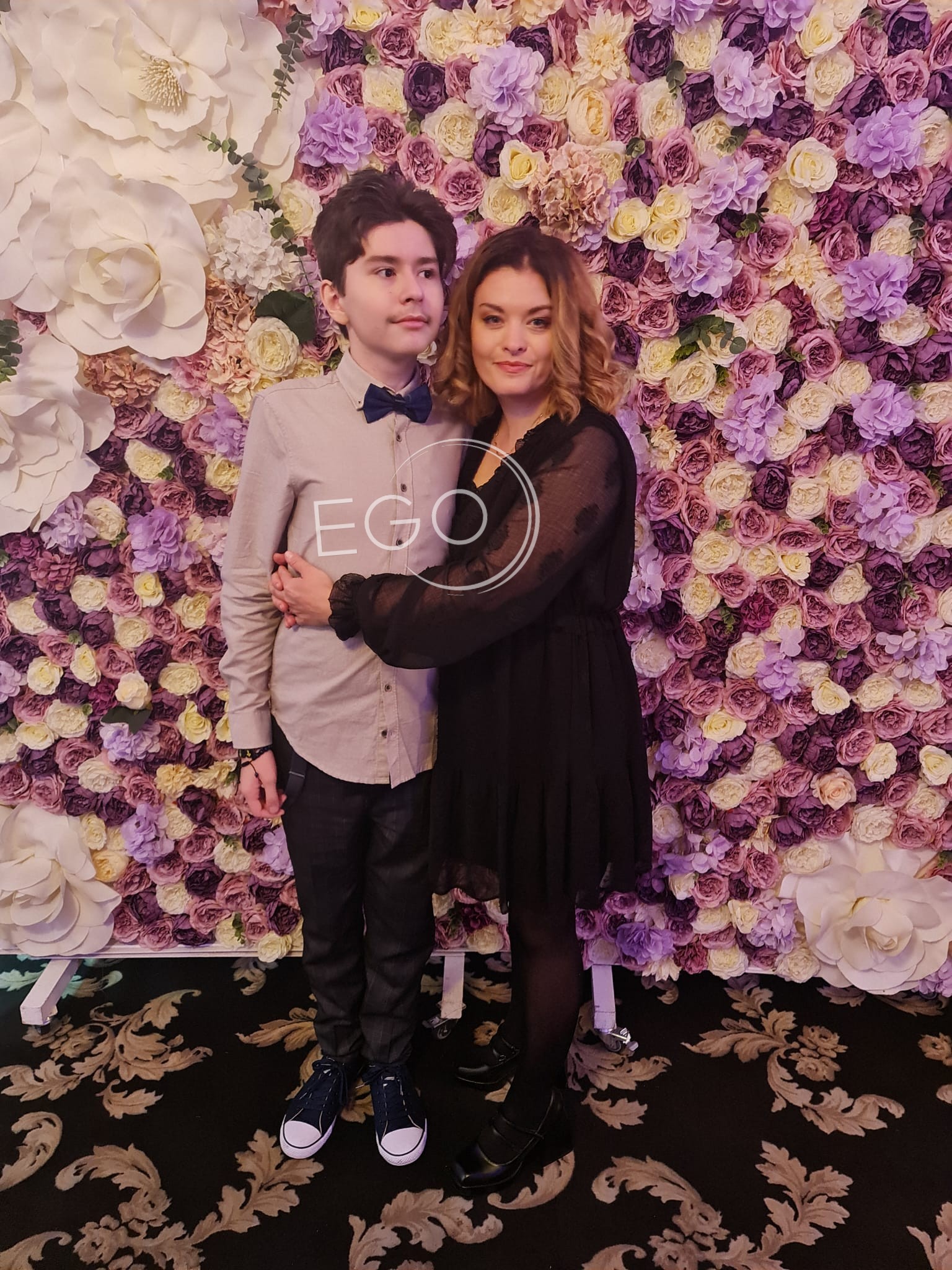 Monica și Matei, băiatul ei