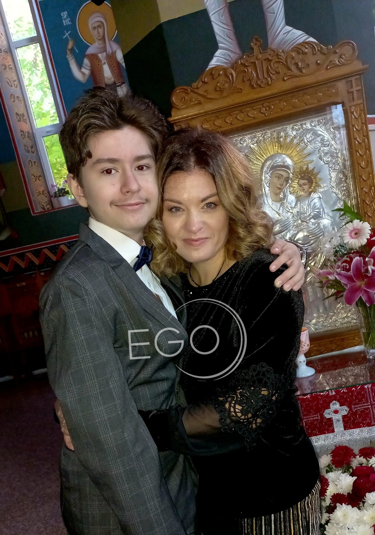 Monica și Matei, băiatul ei