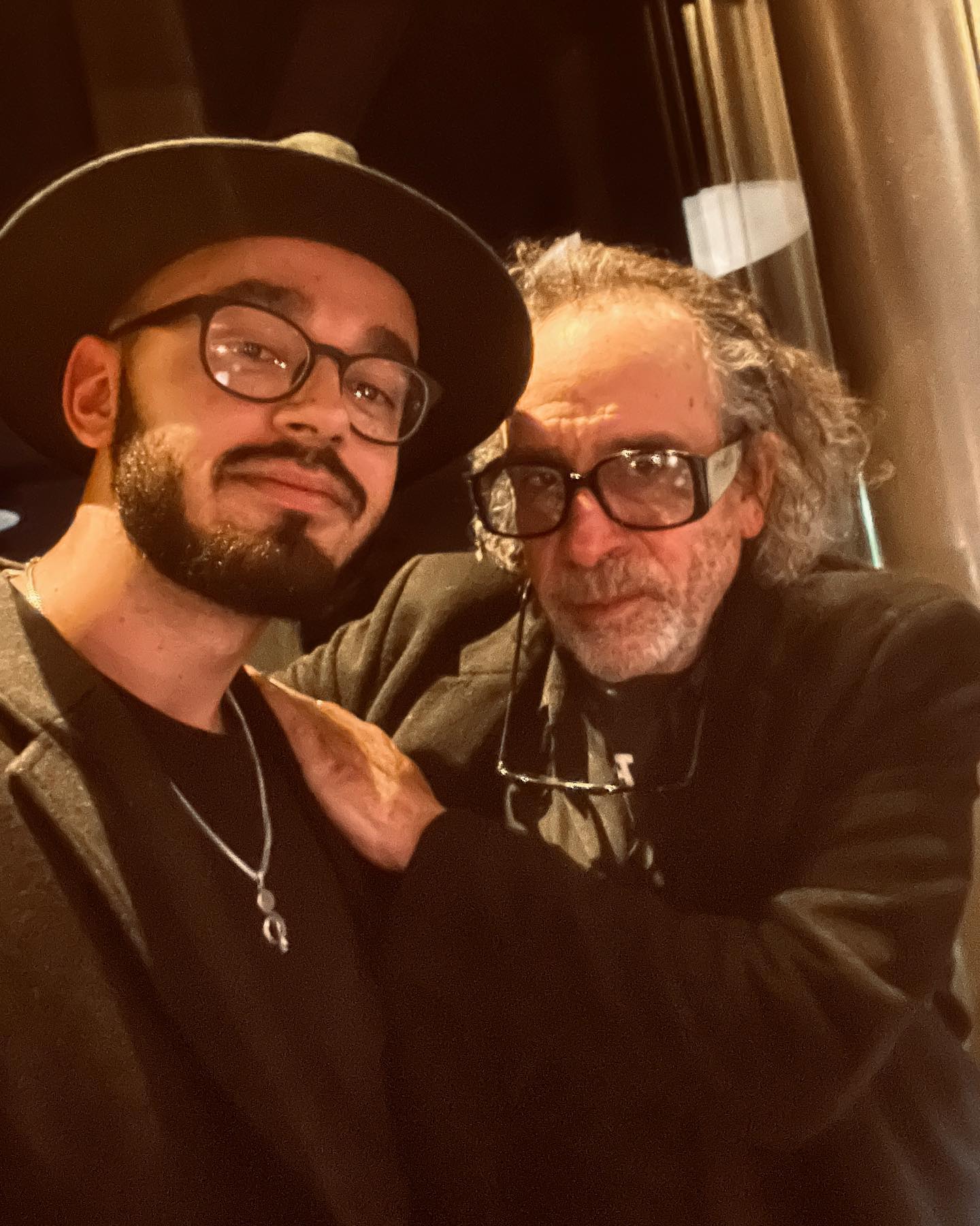 Victor Dorobanțu apare intr-un serial regizat de Tim Burton pe Netflix