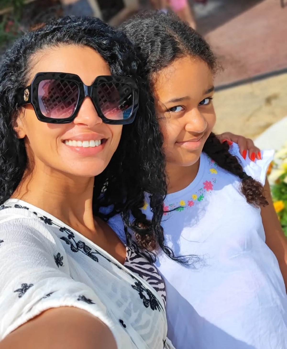 Majda Aboulumosha și fiica ei