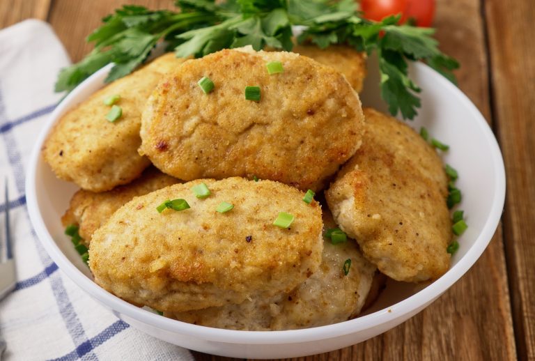 Șnitețele de soia, rețeta simplă și rapidă de post. Ce ingredient să adaugi ca să iasă mai gustoase