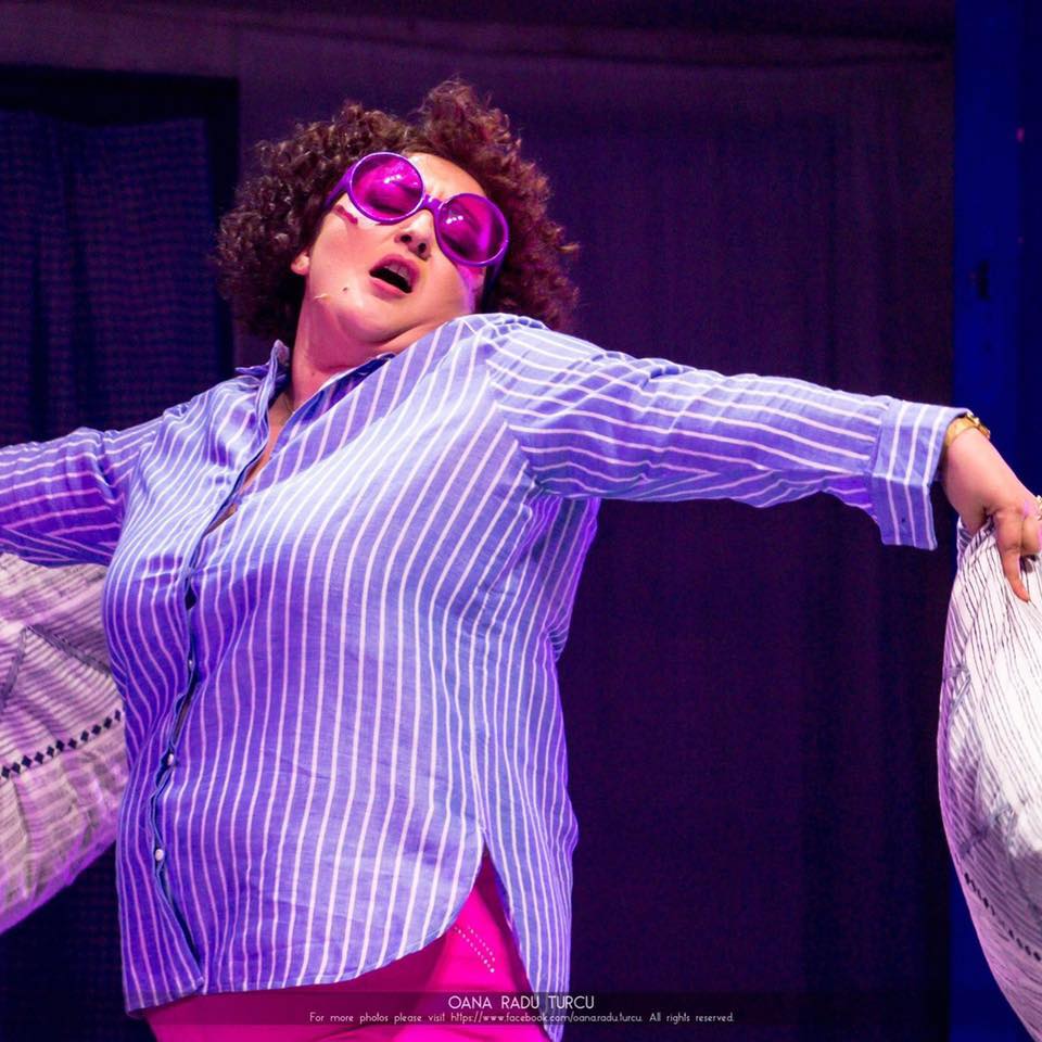 Prinsă între spectacole, Ecaterina Ladin are de gând să fie musafir de meserie în ziua de Crăciun