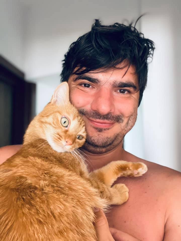 Alex Bogdan se pregateste sa se insoare