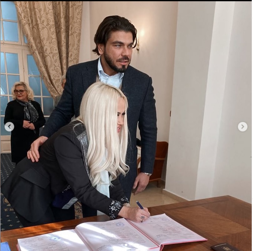 Anda Adam s-a maritat 1