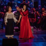 Andra si Adela Popescu 6