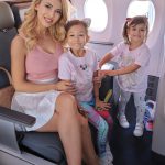 Andreea Bălan nu renunță la tradiție și pleacă cu fetele în vacanță la început de an (2)