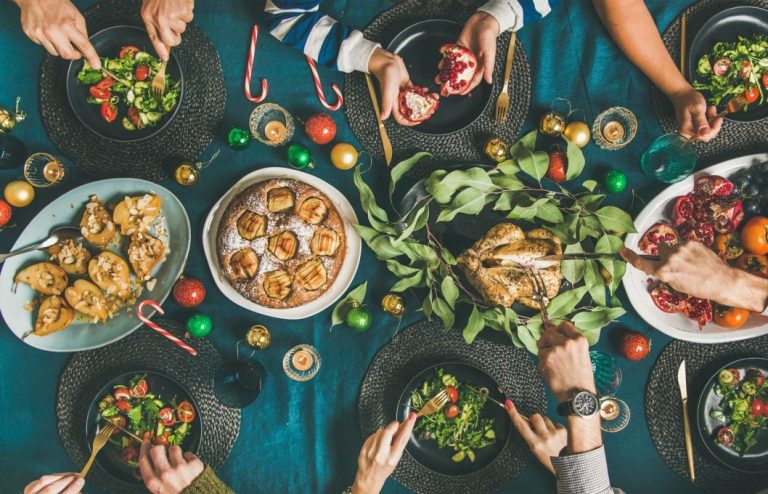 Ce se mănâncă în noaptea de Revelion. Alimentul care nu trebuie să lipsească de pe masă