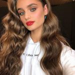 Coafuri de Revelion 2023 bucle masive