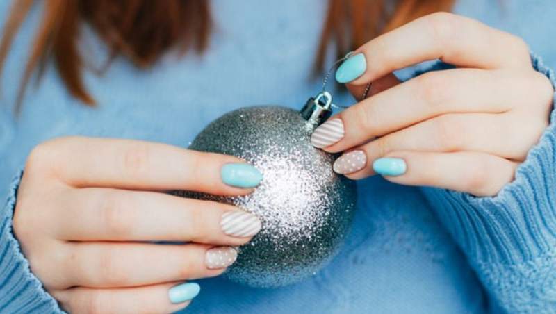 Culori de unghii pentru Crăciun