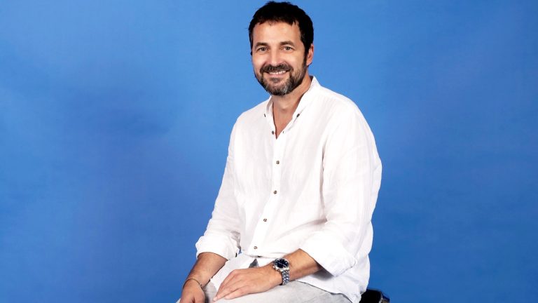 Cum se simte Andrei Aradits în această perioadă de sărbătoare. „Sunt absolut agorafob. Am gânduri nucleare la volan” EXCLUSIV