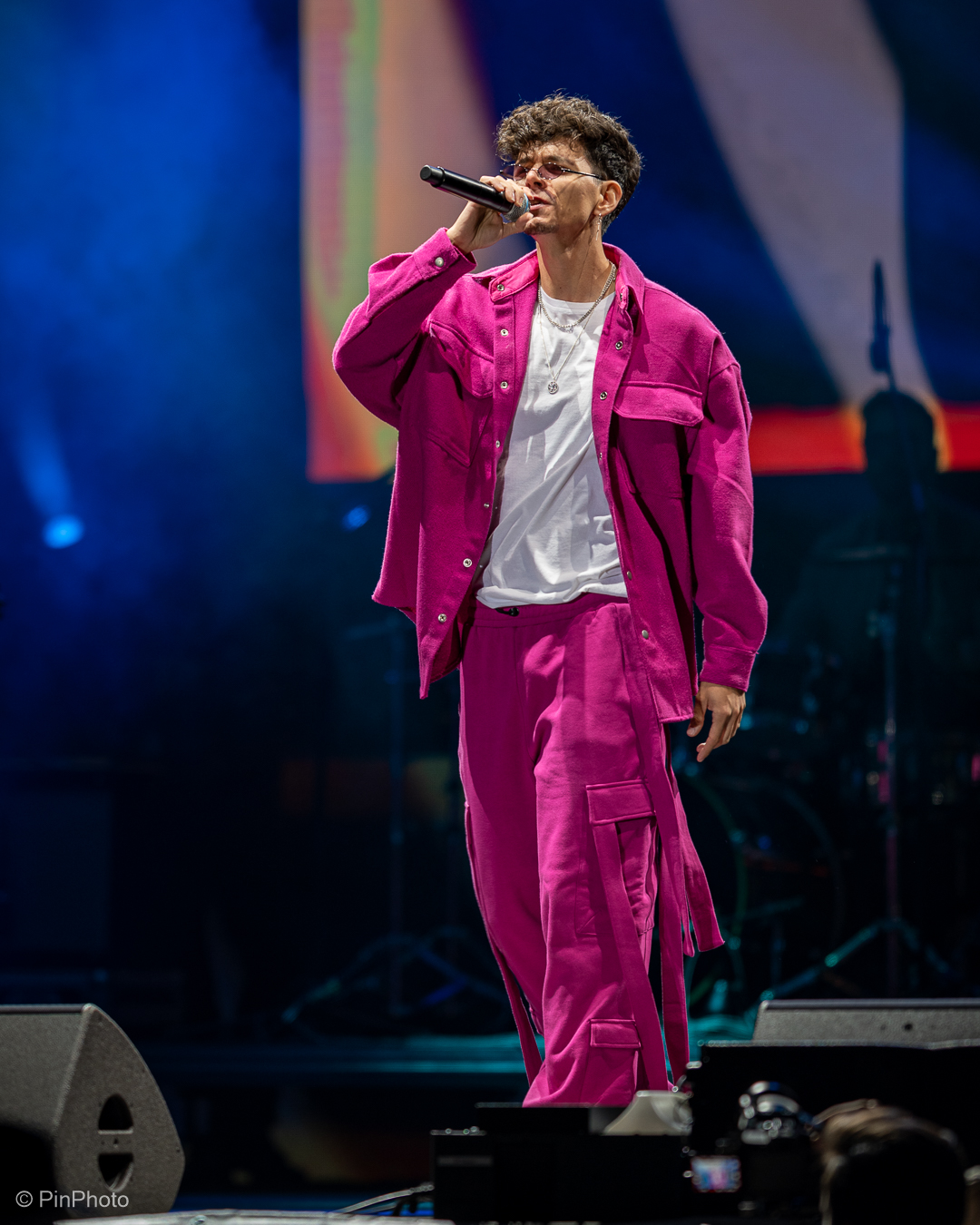 Emilian, adevărul despre relația cu Bibi. „Le mai aruncăm niște picanterii”. Ce dezvăluie artistul despre iubita lui VIDEO EXCLUSIV