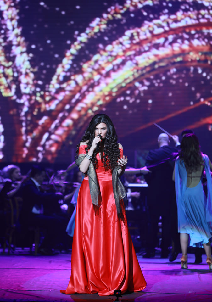 Paula Seling a adoptat o fetita 5