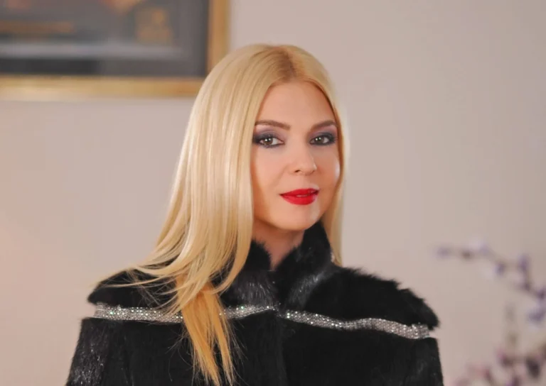 Cel mai important lucru pe care l-a învățat Crina Matei după ce a devenit mamă: „Istoria a demonstrat că oamenii răi nu au făcut carieră pe termen lung” VIDEO EXCLUSIV