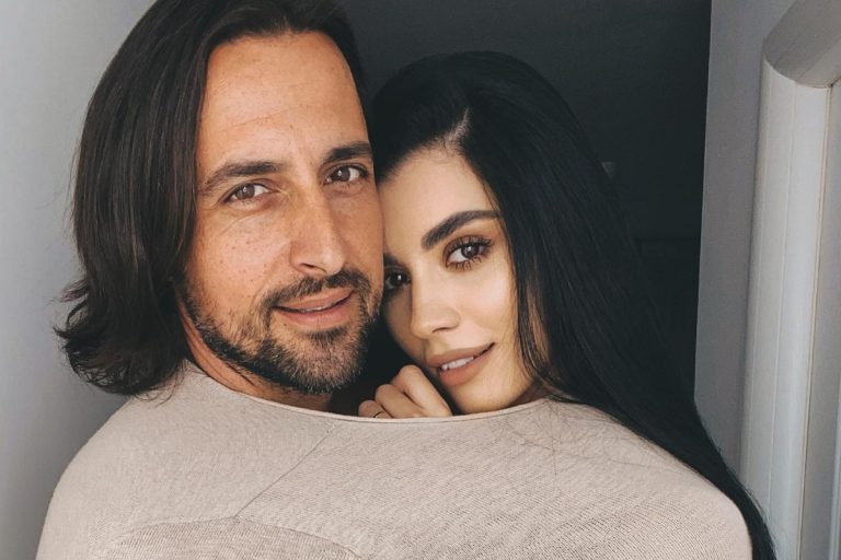 Cum mențin Cristina și Denis Ștefan pasiunea în cuplu: “Contează foarte mult”. Ce spune frumoasa vedetă despre al treilea copil VIDEO EXCLUSIV