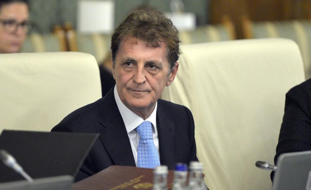 A murit Mircea Dușa