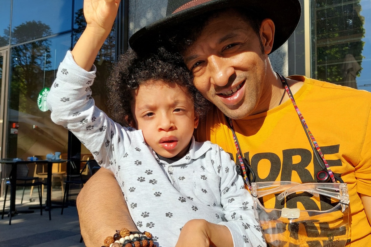 Kamara se gândește la o carieră artistică pentru fiul lui, Leon