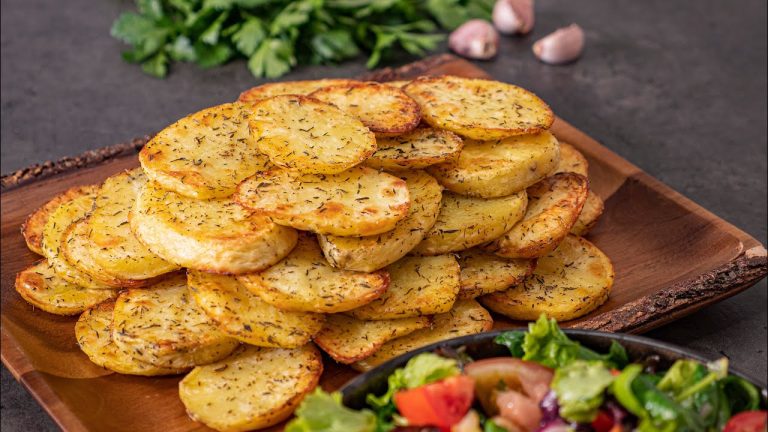 La ce temperatură se coc cartofii, de fapt. Trucul care îi face foarte gustoși, trebuie să îl încerci și tu