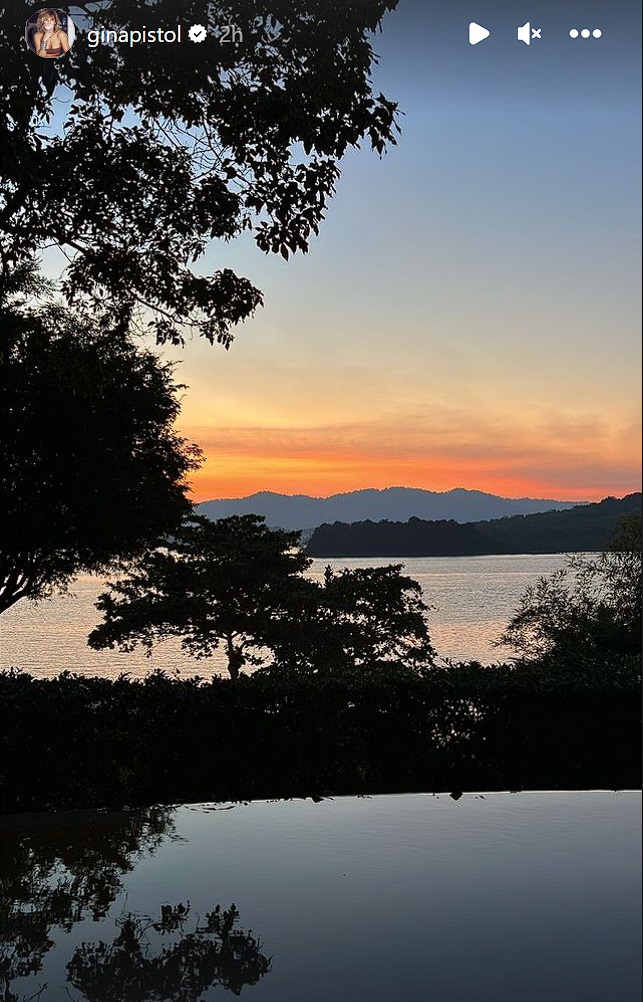 Cum s-au pozat Smiley și Gina Pistol în vacanța exotică