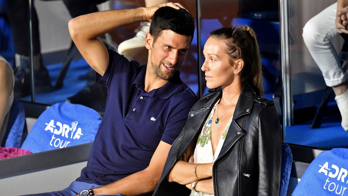 Cine este și cum arată soția lui Novak Djokovic. Liderul ATP se mândrește cu o parteneră superbă. Sunt împreună de 18 ani