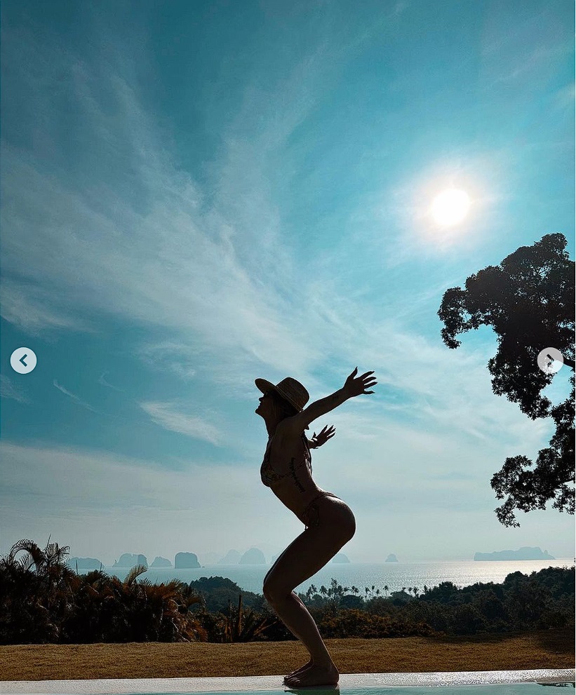 Delia, fotografie incendiară din vacanță