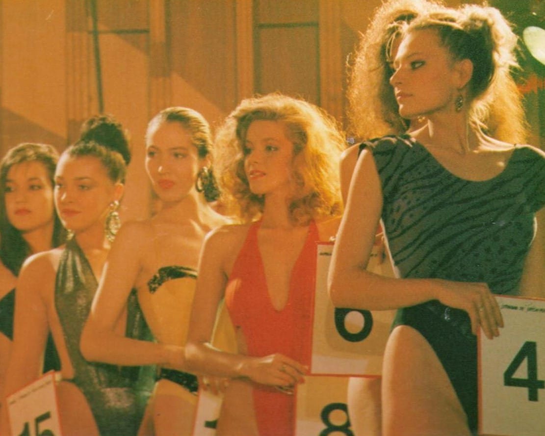 Imagini superbe cu Bianca Brad de acum 33 de ani