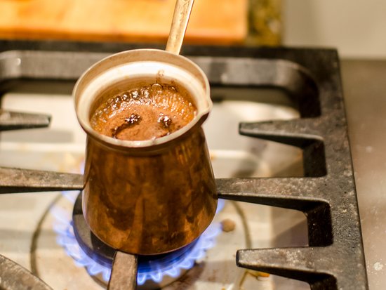 Așa faci cea mai bună cafea la ibric