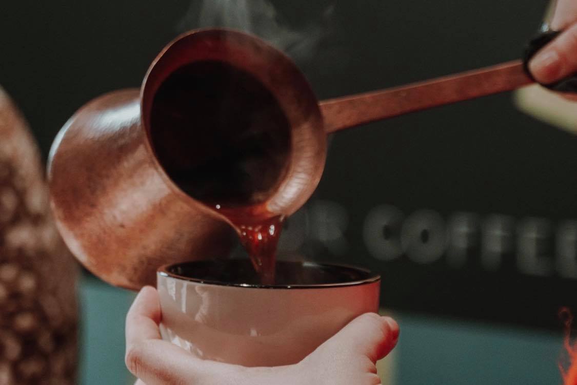 Așa faci cea mai bună cafea la ibric