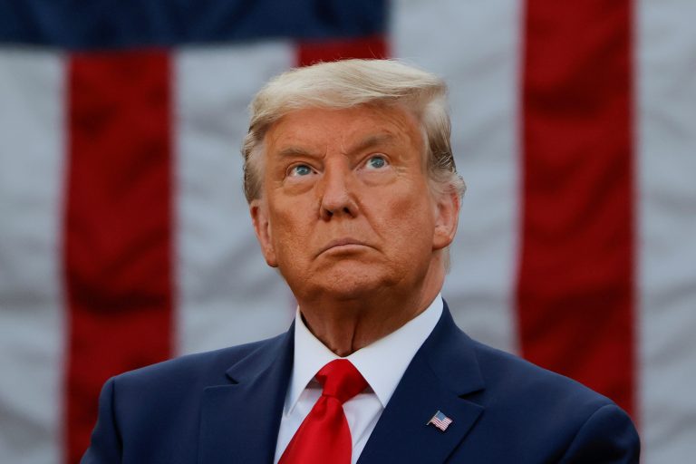 Cine îl tunde pe Donald Trump. Sigur nu te-ai fi așteptat la asta