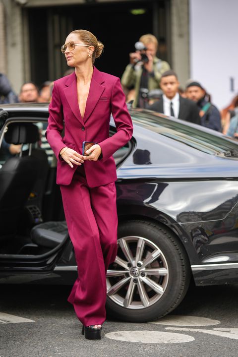 Cum arată Viva Magenta, culoarea anului 2023 8